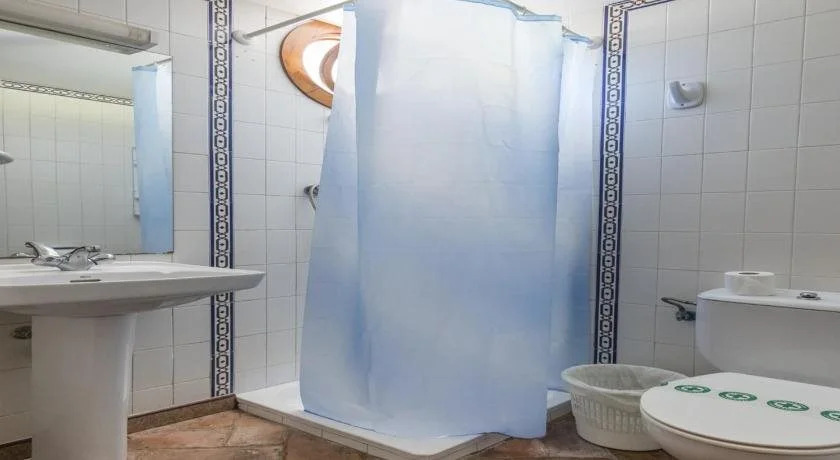 Albergue Inturjoven El Bosque