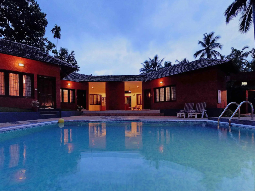 Deshadan Cliff and Beach Resort