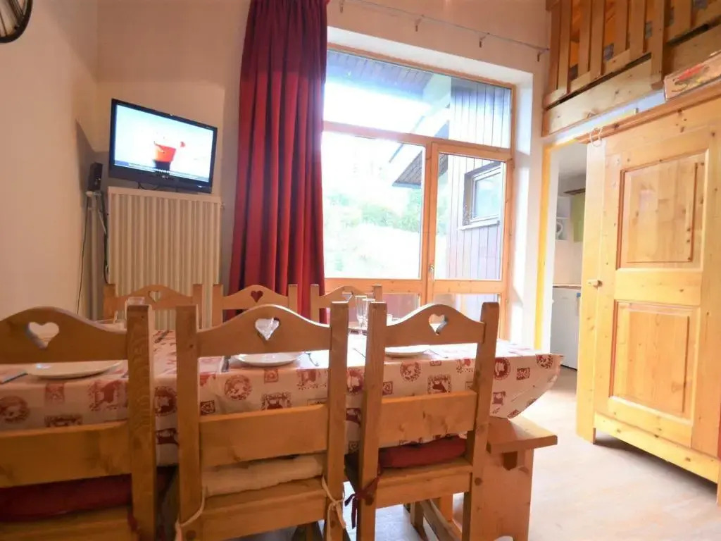 Appartement Les Menuires, 3 pièces, 7 personnes - FR-1-452-36