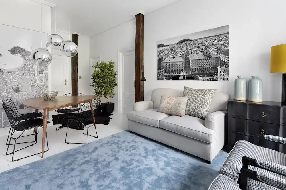 Easo Garden Apartment by FeelFree Rentals