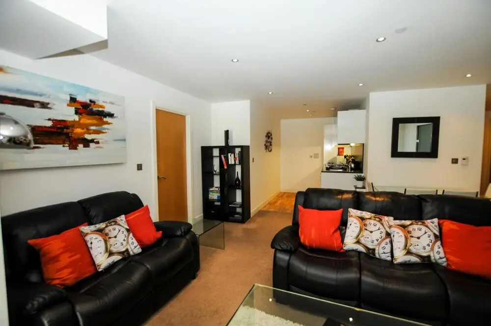 Your Stay Bristol Marsh House