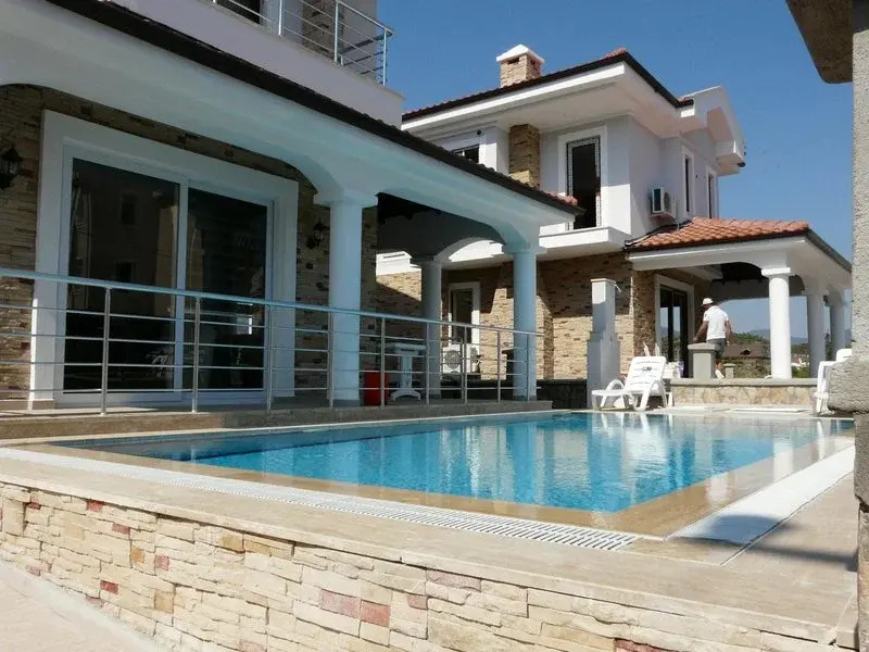 Deska Prestige and Diamond Villas
