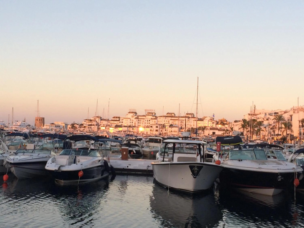 Benabola Hotel & Suites
