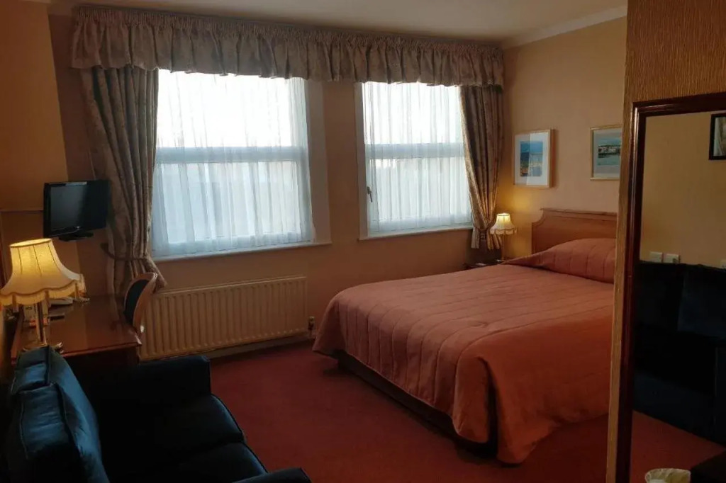 Welbeck Hotel & Apartments IOM