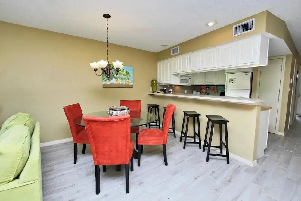 Pleasure Isle Villas 30B