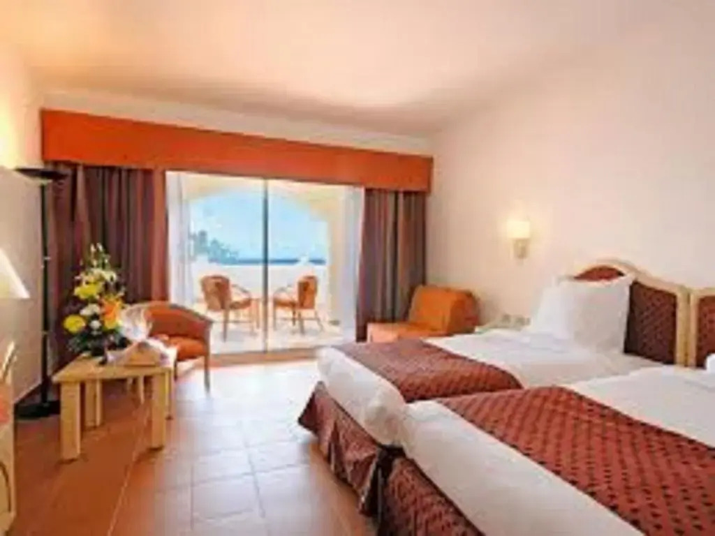 Coral Bay Prestige Apartment