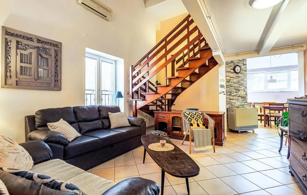 Awesome Home in Pula With Wifi and 2 Bedrooms