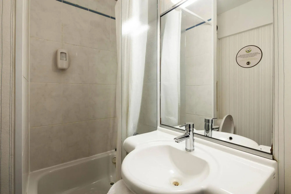 B&B HOTEL Douai Parc Des Expos Cuincy