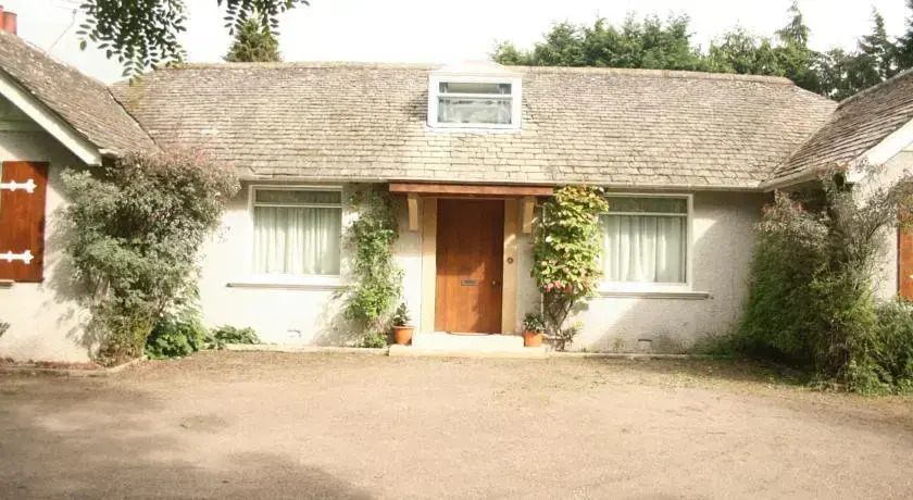 Twenty Five Guest House