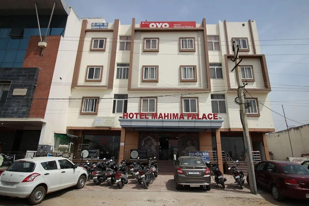 Oyo Flagship 33020 Kusum Vihar Jagat Pura