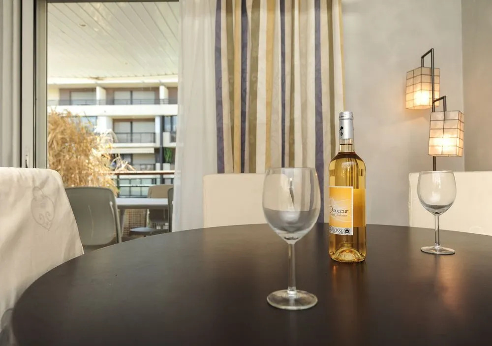Pavillon Riviera YourHostHelper