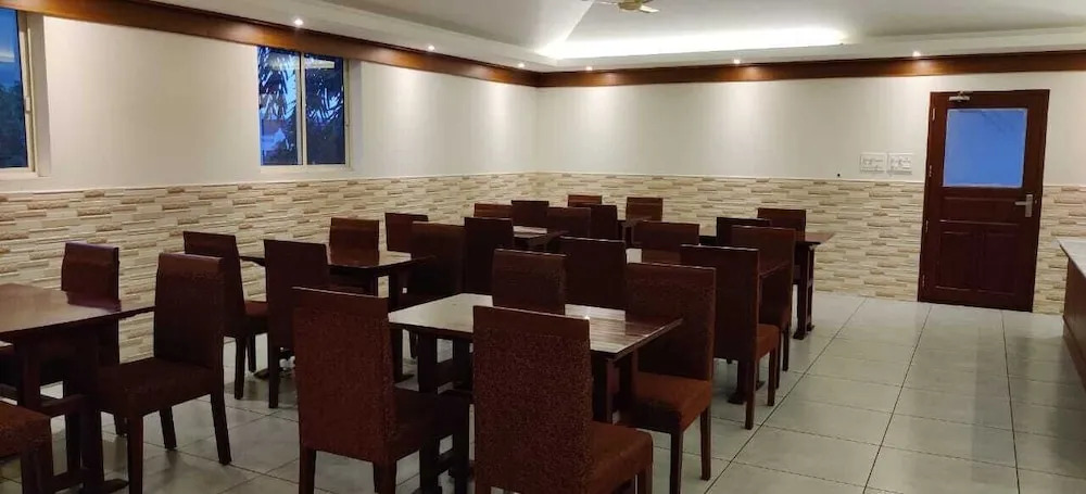 Burooj Hotel