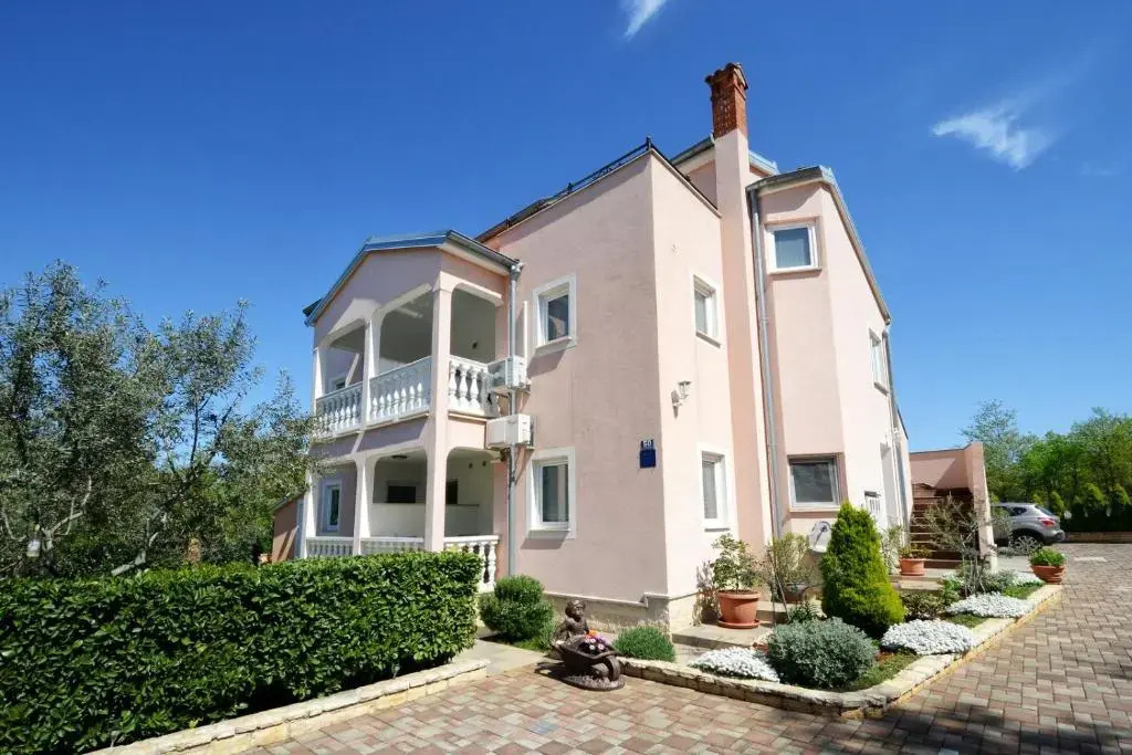 Apartments Rajic