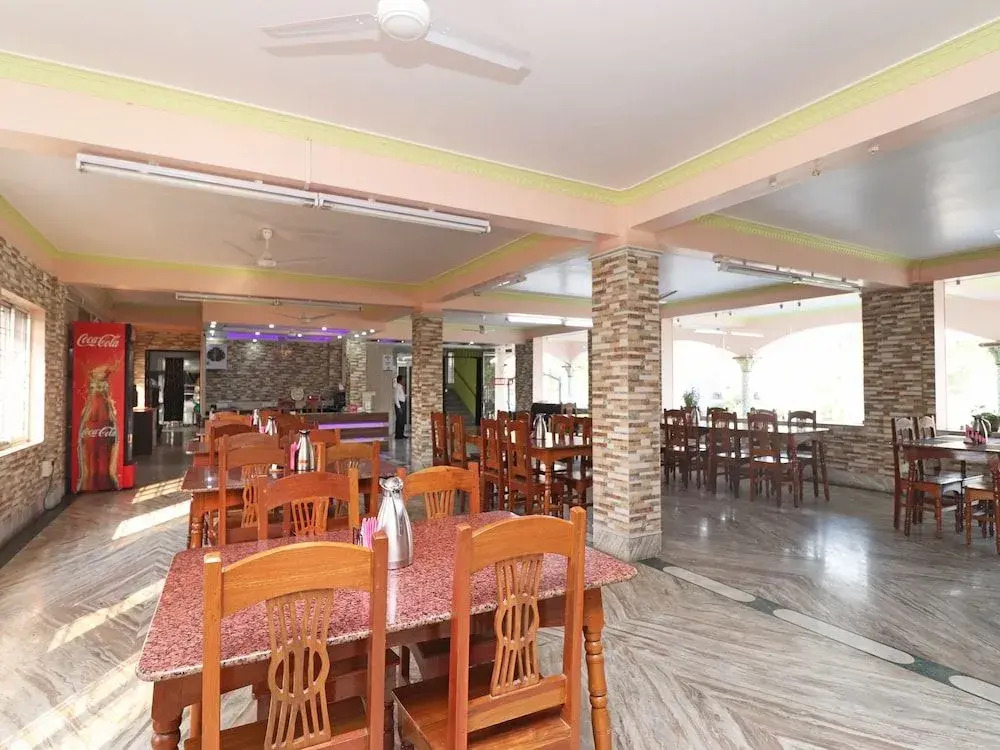 OYO 30341 Hotel Nilachal