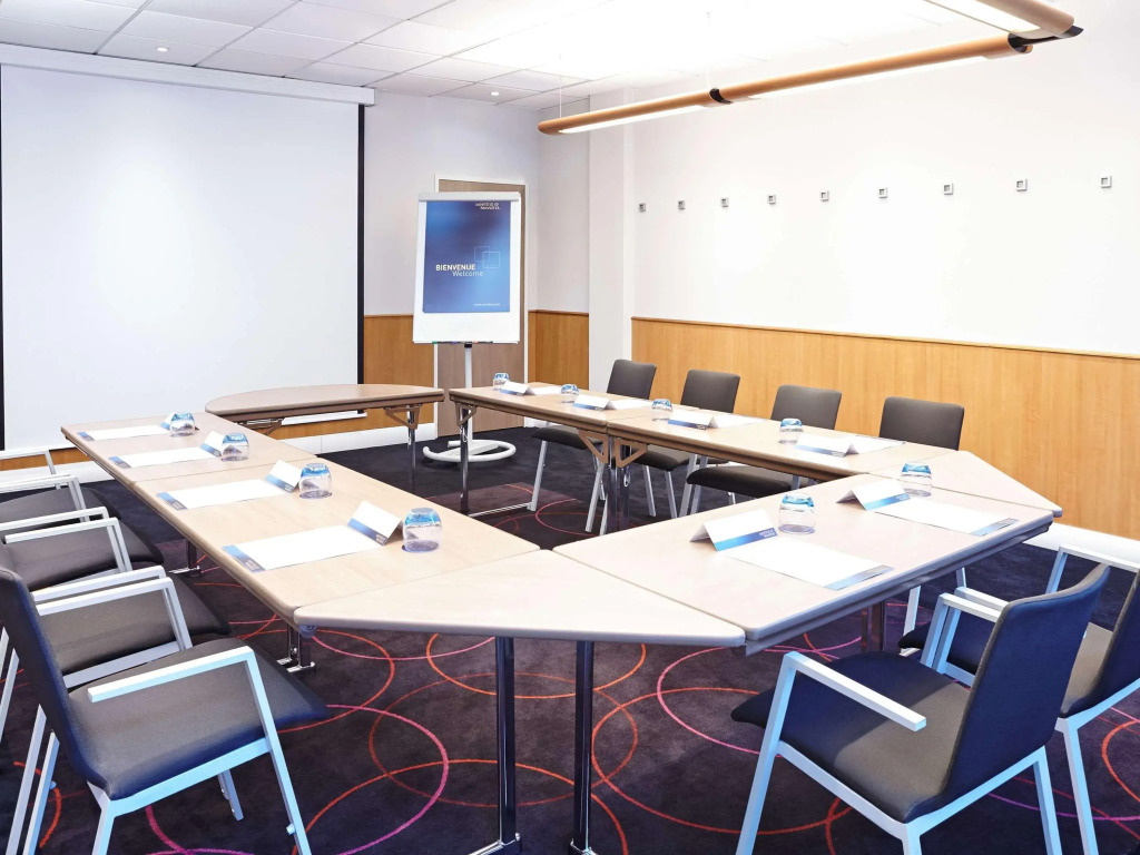 Novotel London Heathrow Airport M4 Jct. 4