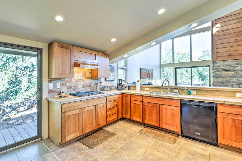 Mountain-view Deck: Bright Sedona Home