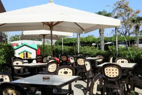 Hotel Tritone