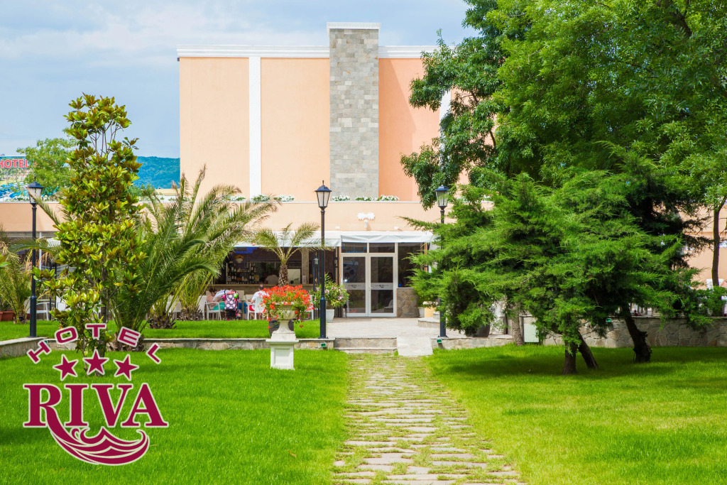Riva Hotel