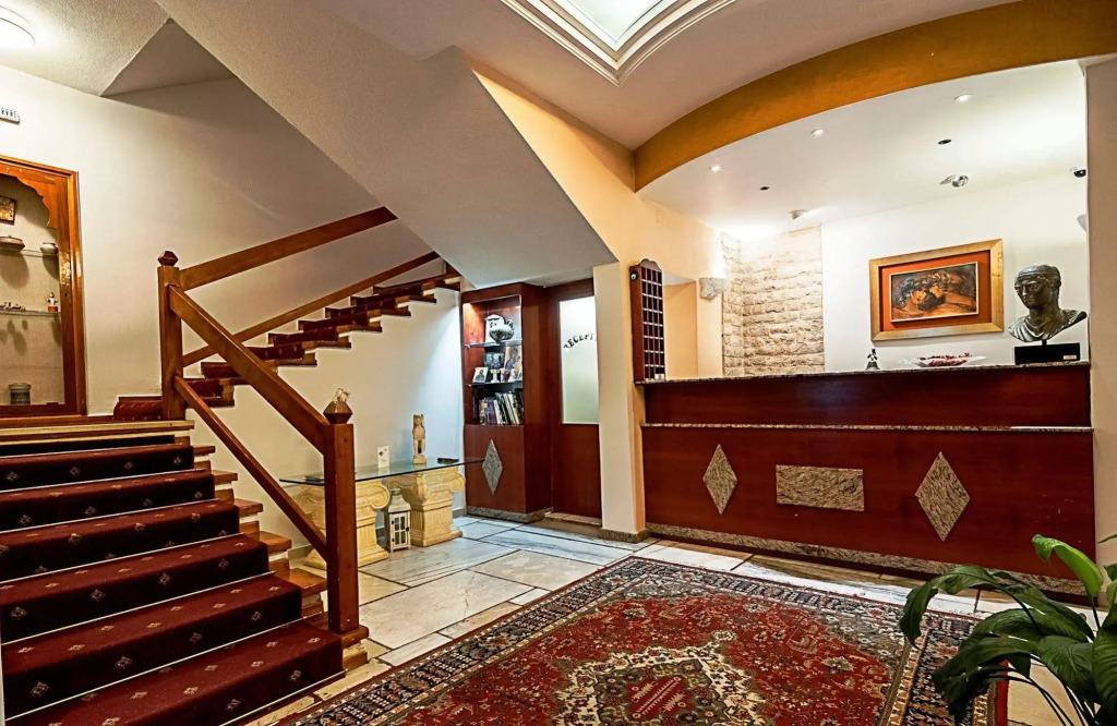 Parnassos Delphi Hotel