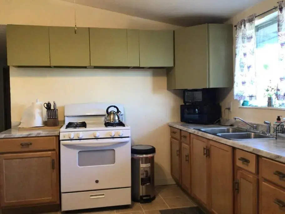Dog friendly family home with a Rocking Chair