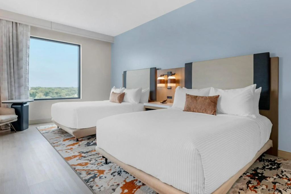 Cambria Hotel Austin Downtown