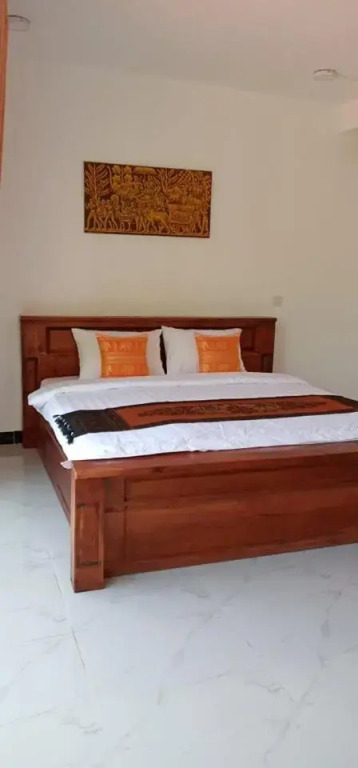Khun Pich Apartments