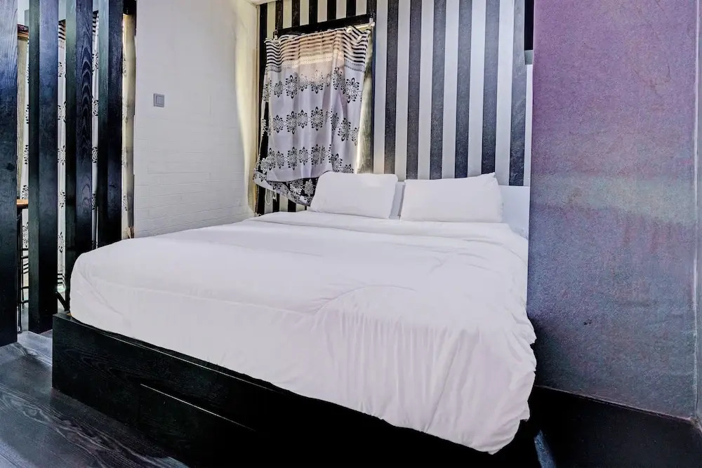 OYO Life 93120 Apartement Gateway Cicadas By Sarana Cipta Mahakarya