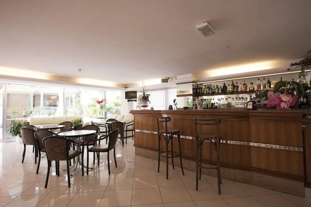 Hotel Seven