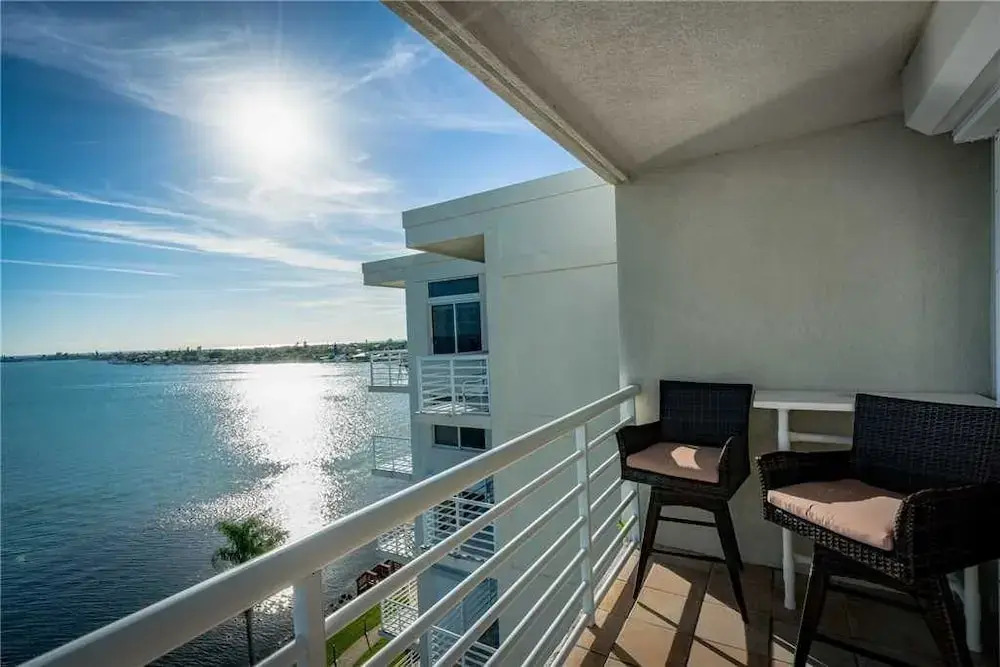Bahia Vista 17881 - Two Bedroom Condo
