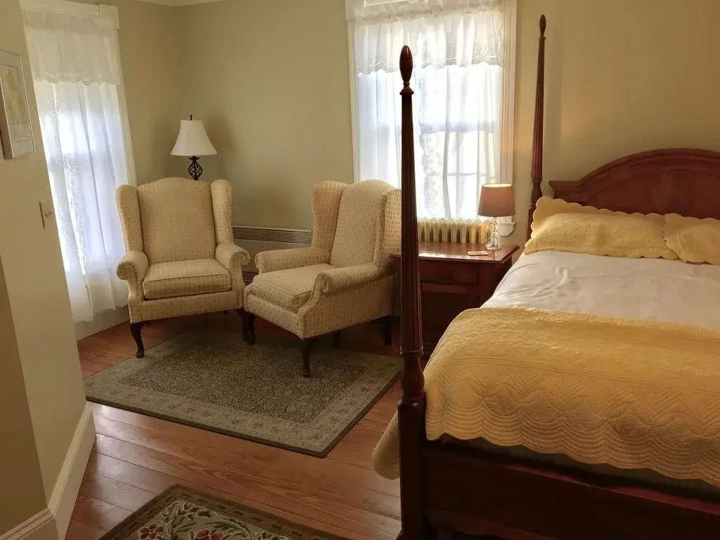 Treadwell Inn