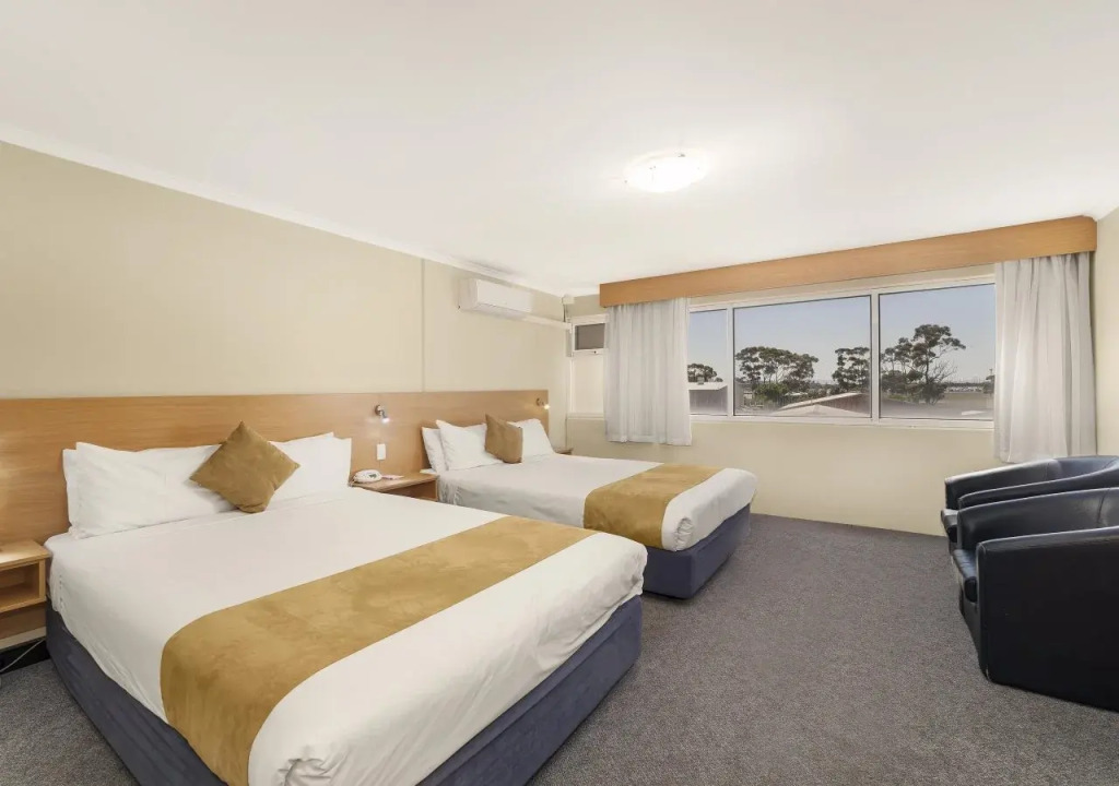 Ciloms Airport Lodge