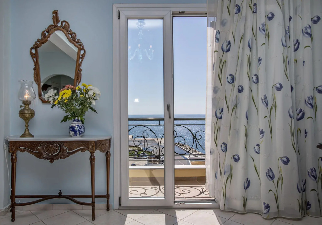 Tinos Resort