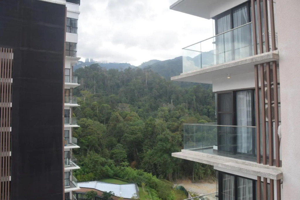 Pool View Cozy Home 6pax Midhill Genting 1013 Free WiFi