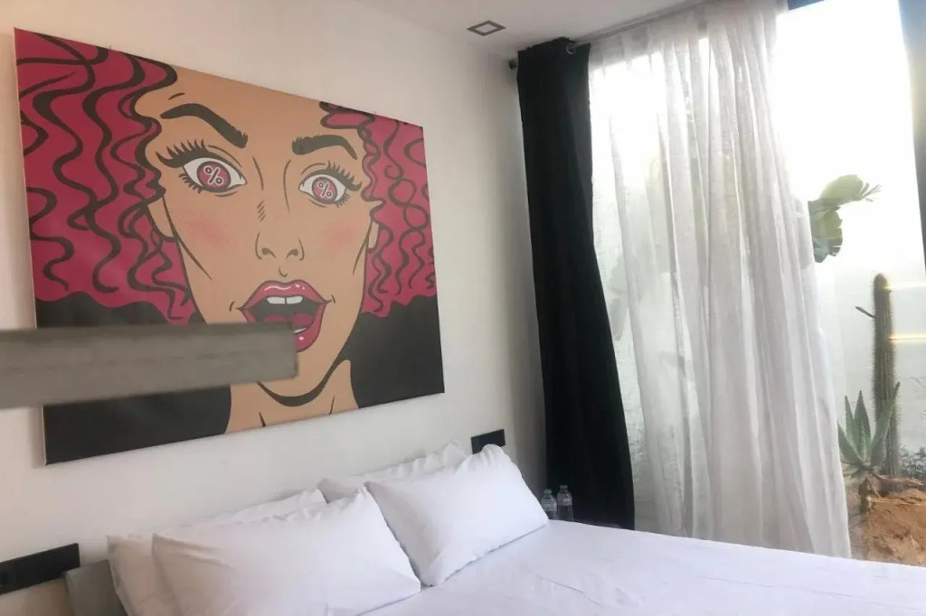 PAIISE Hotels