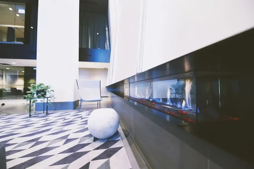 HFN Riverside Docklands Apartment