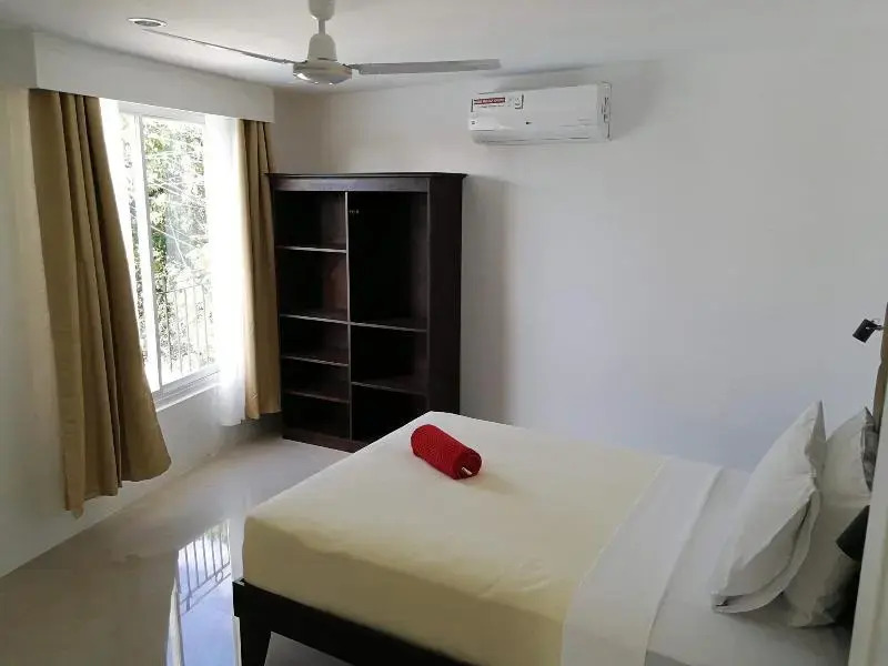 Heartland Hotel Serviced Rooms & Apartments