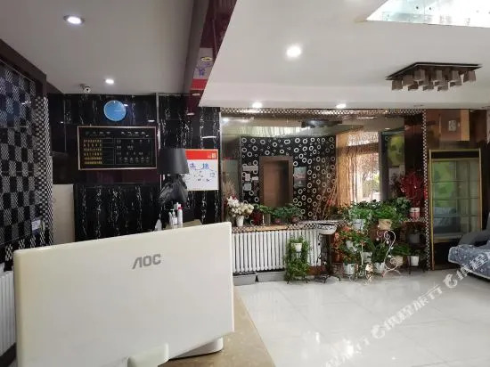 Qingdao Runjia Boutique Hotel (Taishan Road Subway Station Branch)