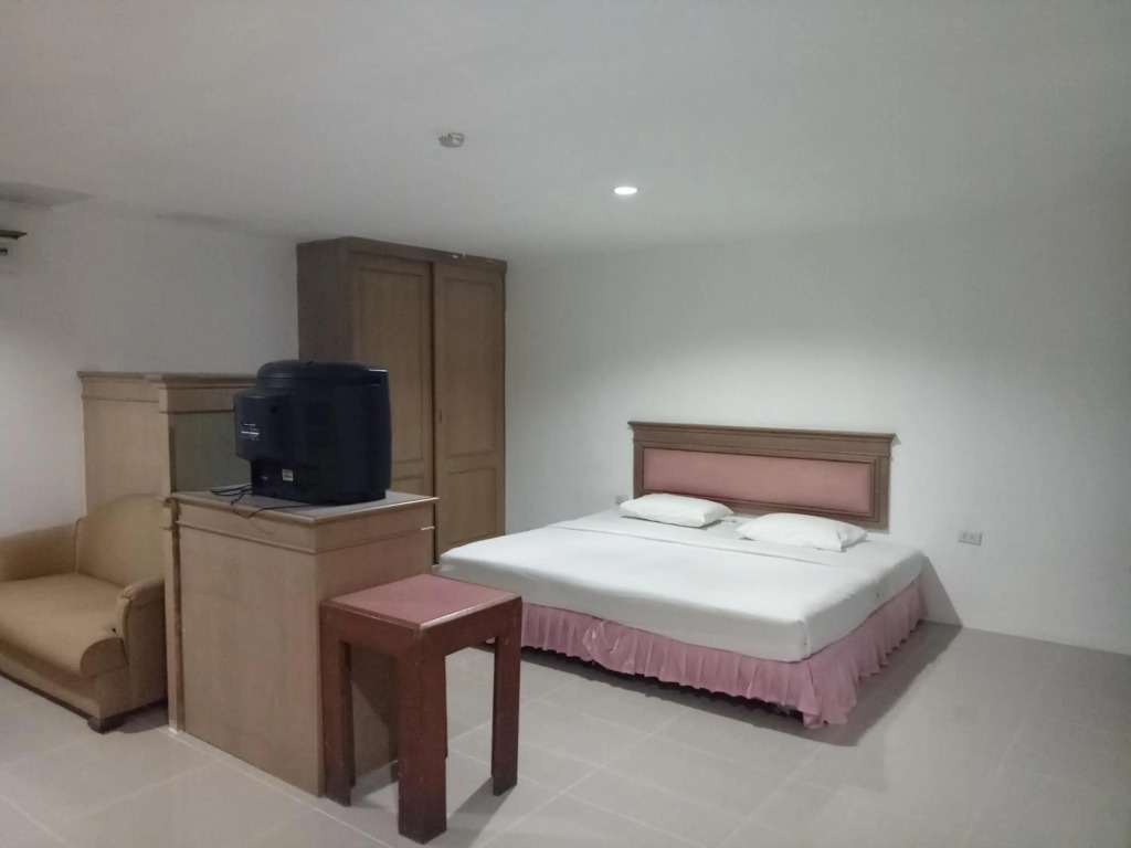 Tongpoon Hotel