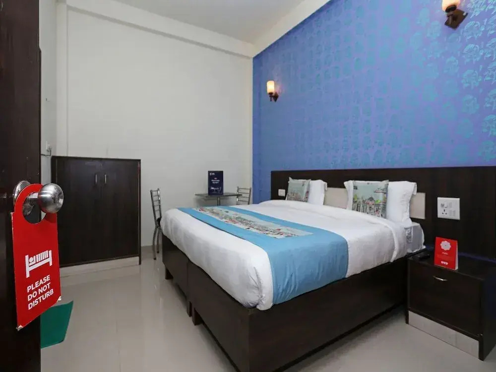 Hotel Taj Ansh