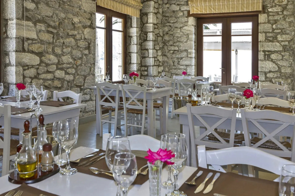 Itilo Traditional Hotel