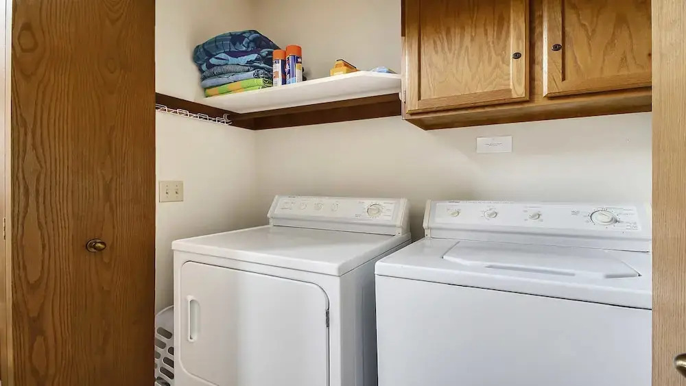 Skyline Condo 10