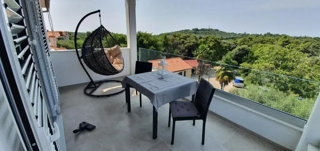 AURA Residence