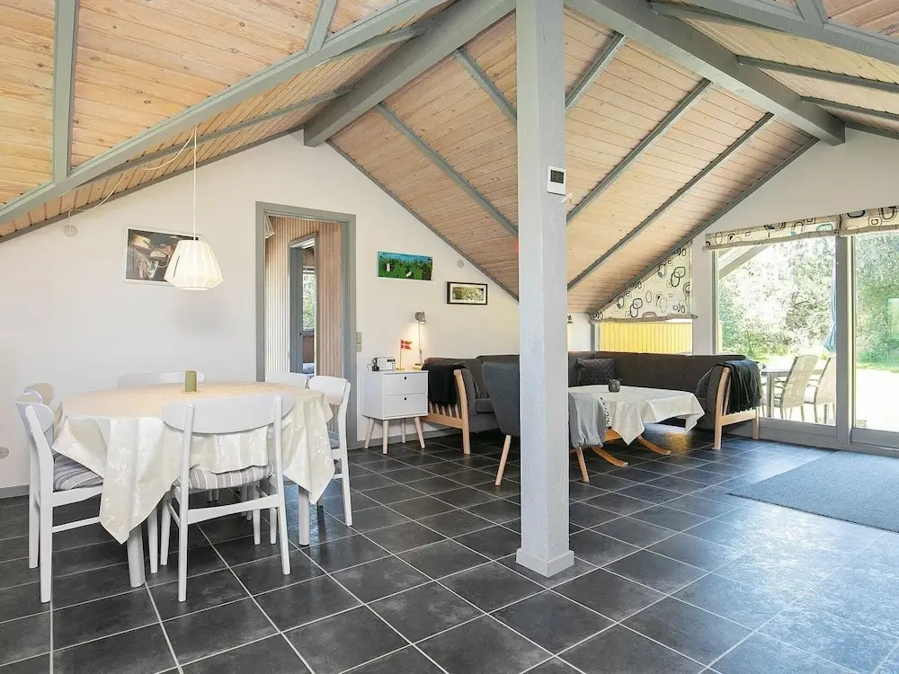 Charming Holiday Home With Terrace in Rødby