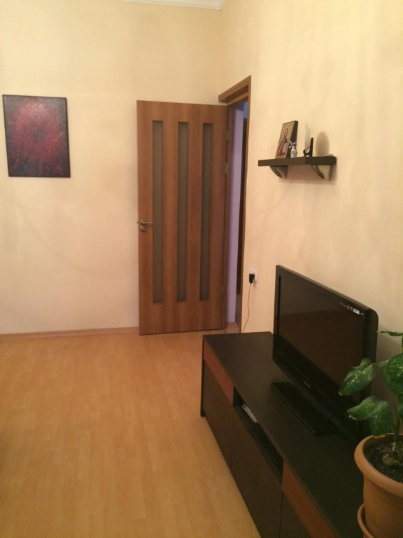 Hanrapetutyan Apartment