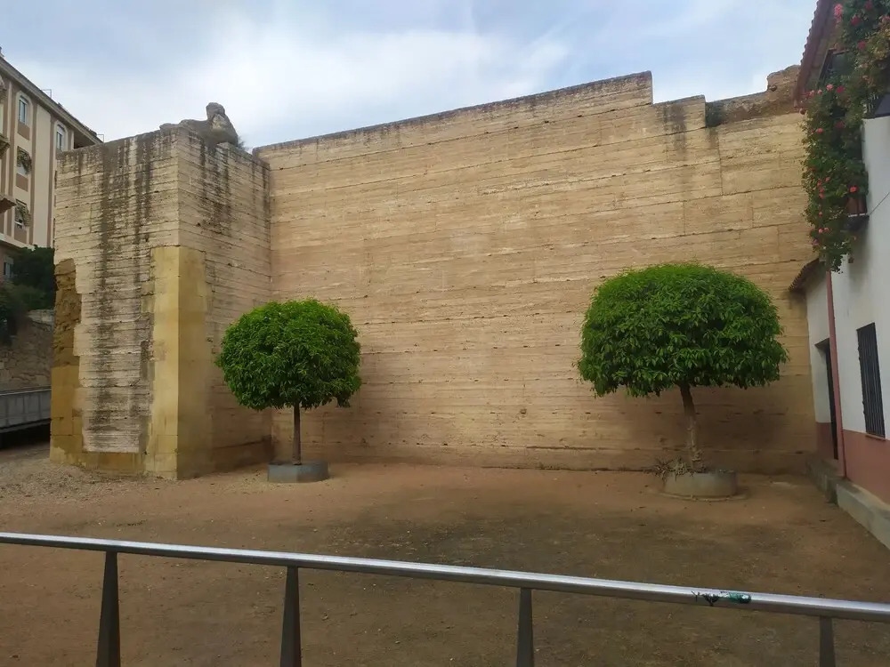 Lujoso Apartamento Los Patios de Cordoba
