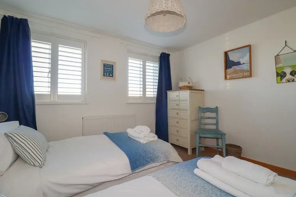 Sea View House