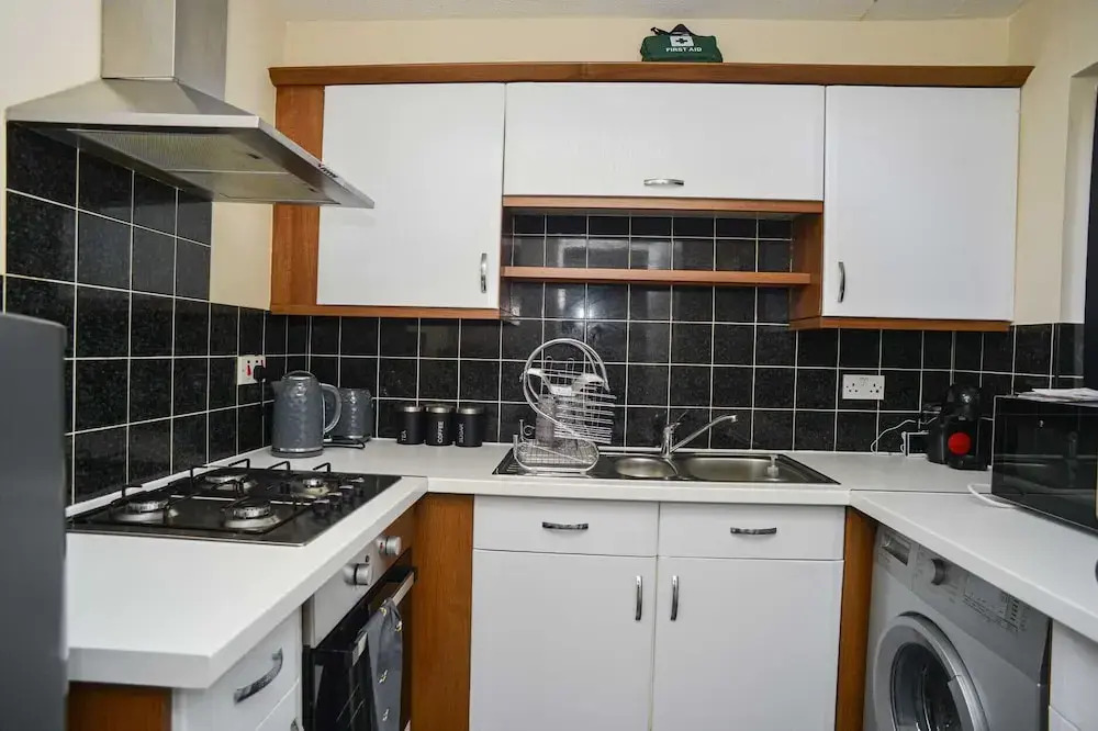 London's Calling U! A Lovely 2 Bedhome Sleeps 1-5!