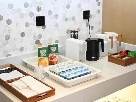 Country Inn & Suites by Radisson, Tianjin Fifth Avenue Xiaobailou Metro Station