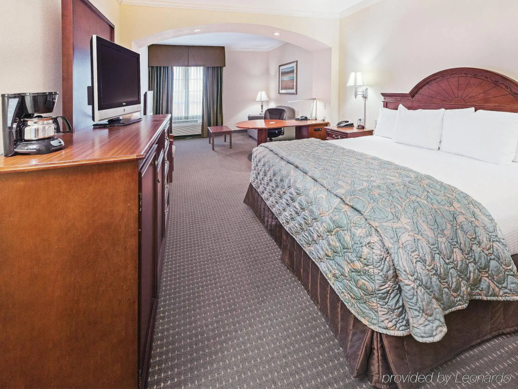 La Quinta Inn & Suites by Wyndham Gainesville