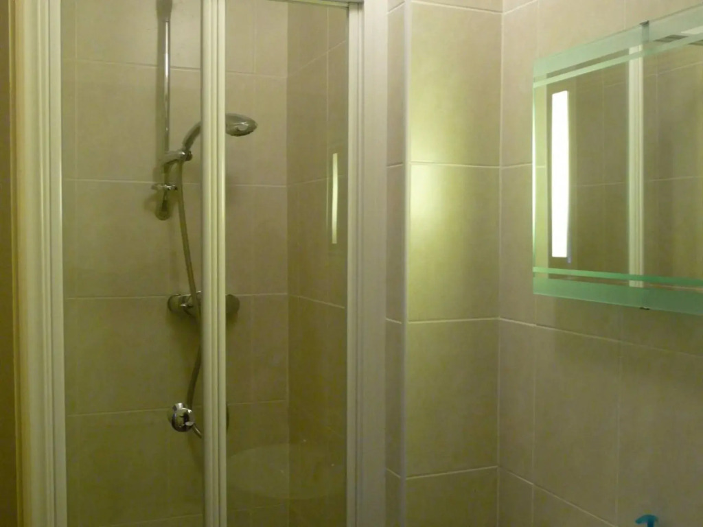 Llangollen Hostel - The Whole Bedroom - Self Catering Facilities